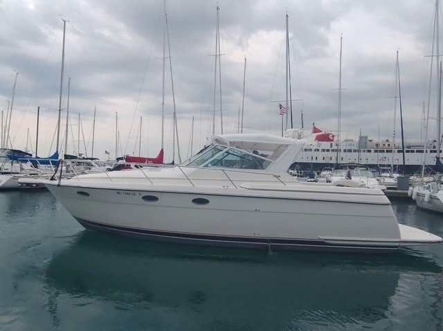 1995 Tiara Yachts 3500 EXPRESS - Image 10