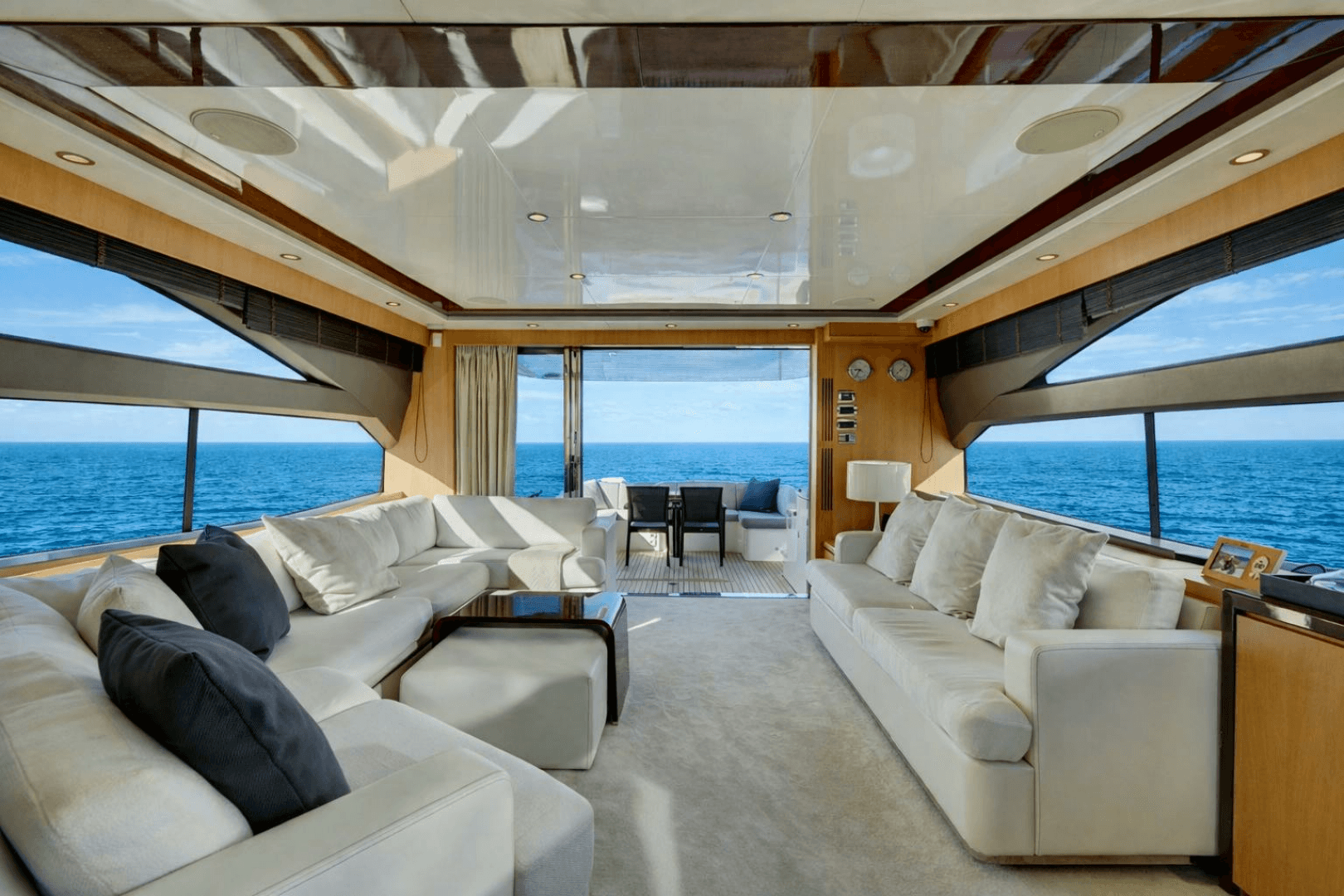 2014 Princess Yachts — - Image 4