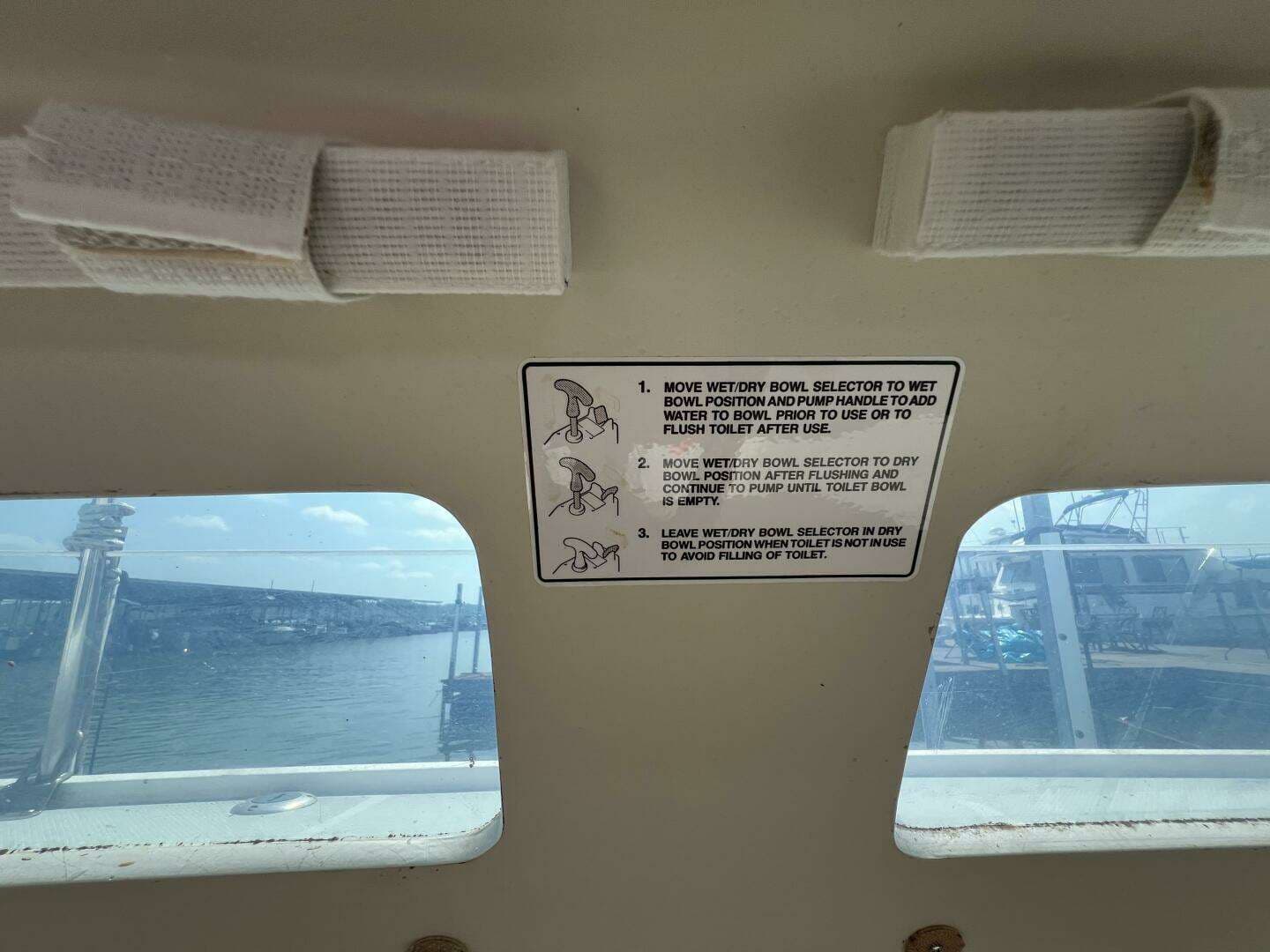 1994 Catalina 320 - Image 68