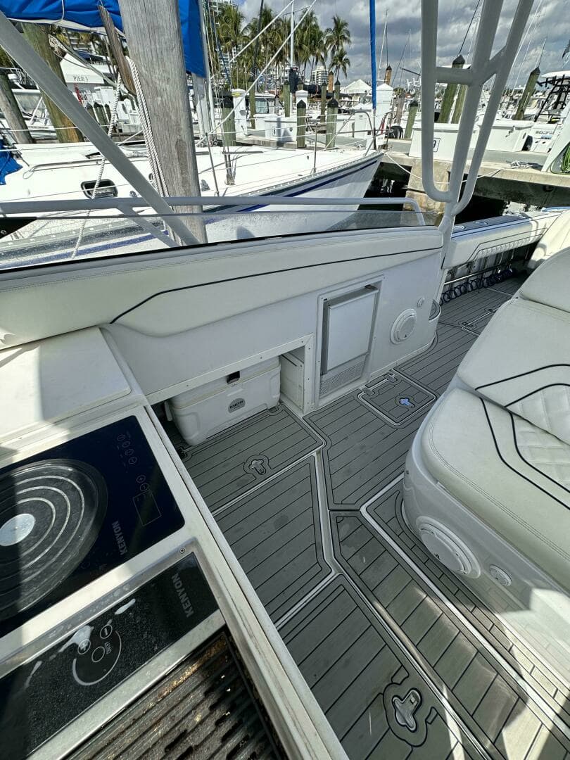 2002 Intrepid 377 Walkaround Cuddy - Image 43