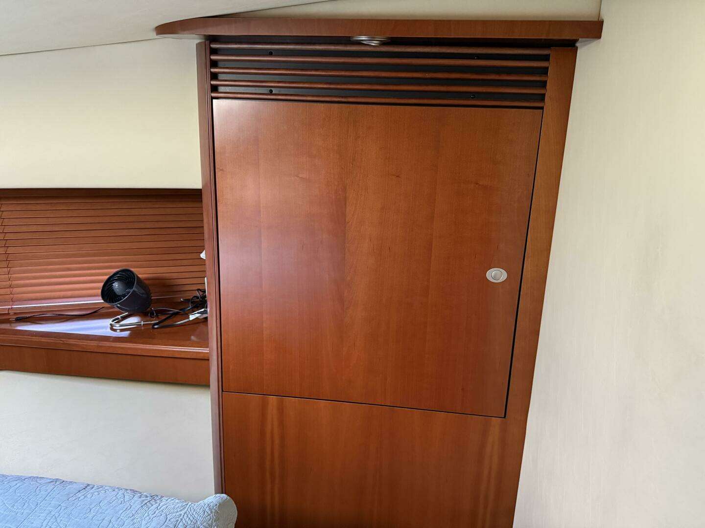 2006 Sea Ray 48 Sundancer - Image 66