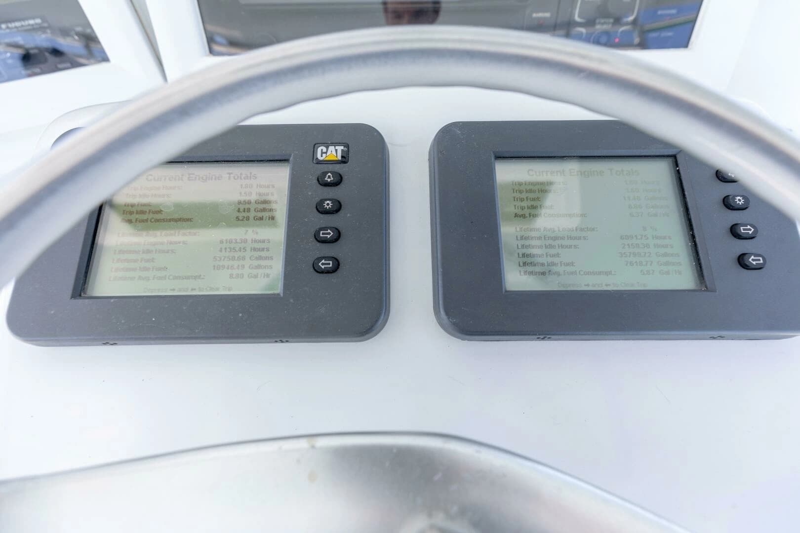 1998 Miller Marine 60 Convertible - Image 23