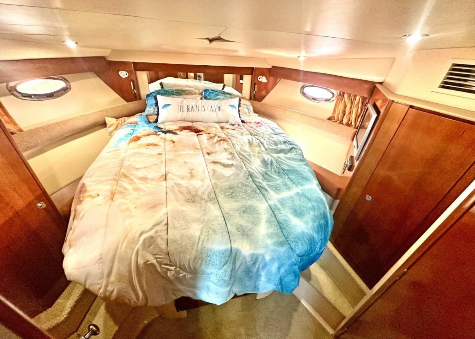 2007 Meridian 391 Motor Yacht - Image 19