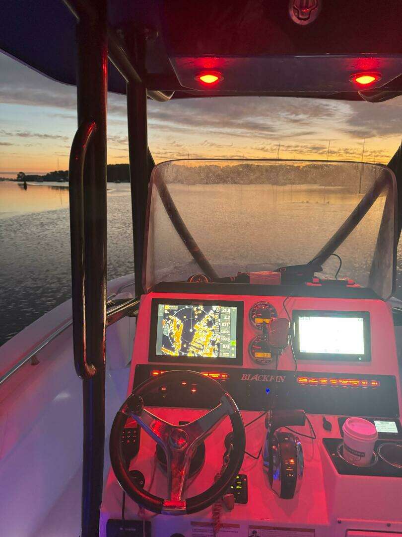 2020 Blackfin 212 CC - Image 40
