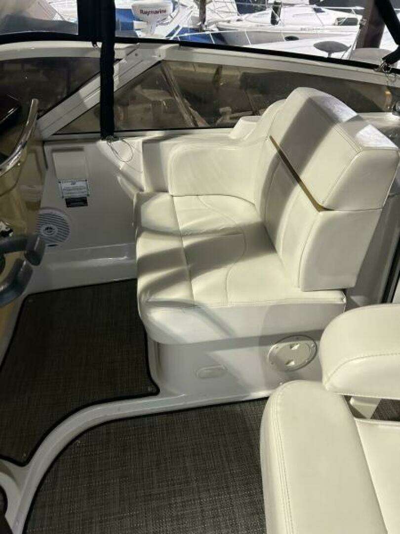 2003 Carver 396 Aft Cabin MY - Image 26