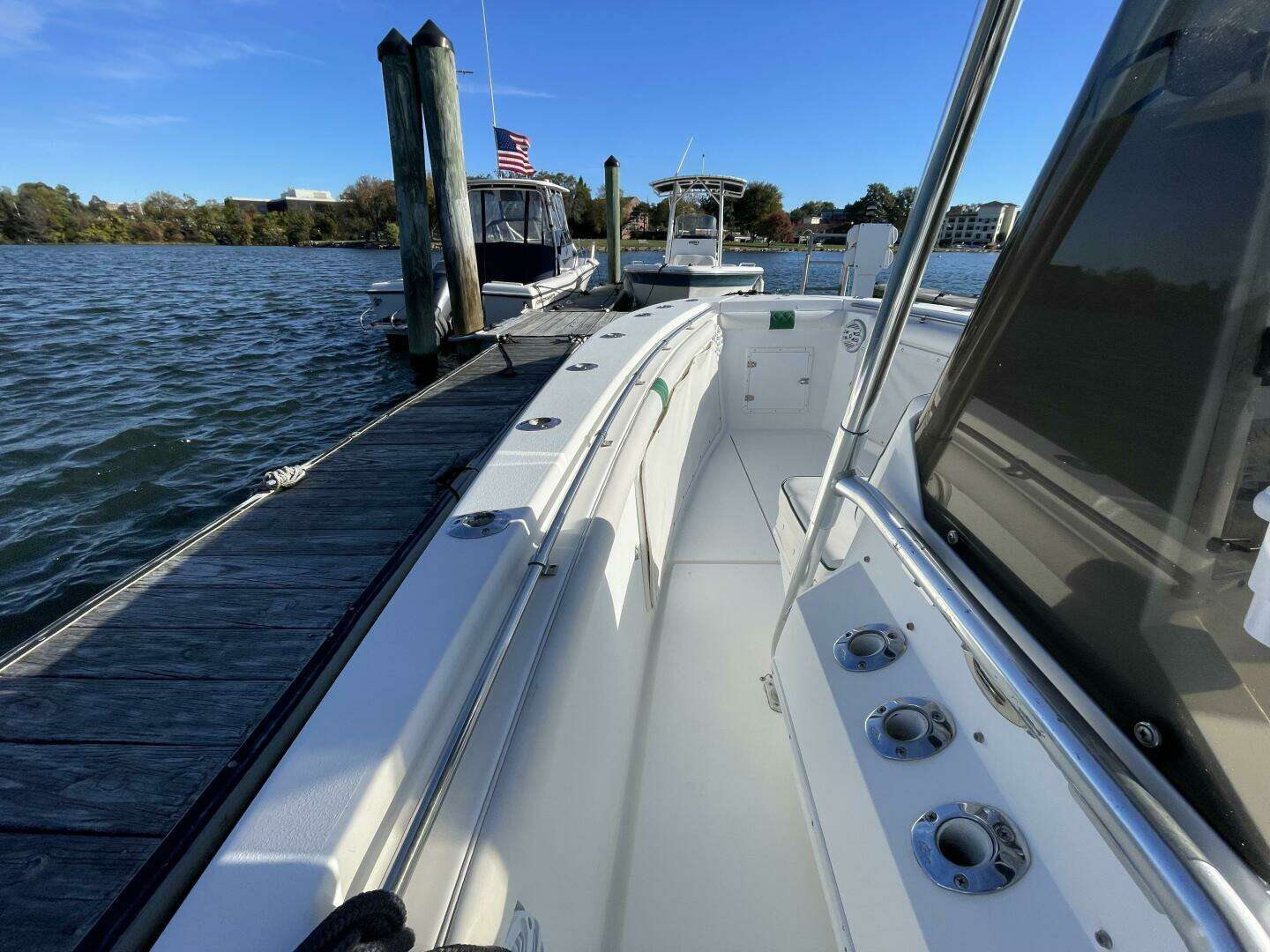 2001 Contender 23 Open - Image 9