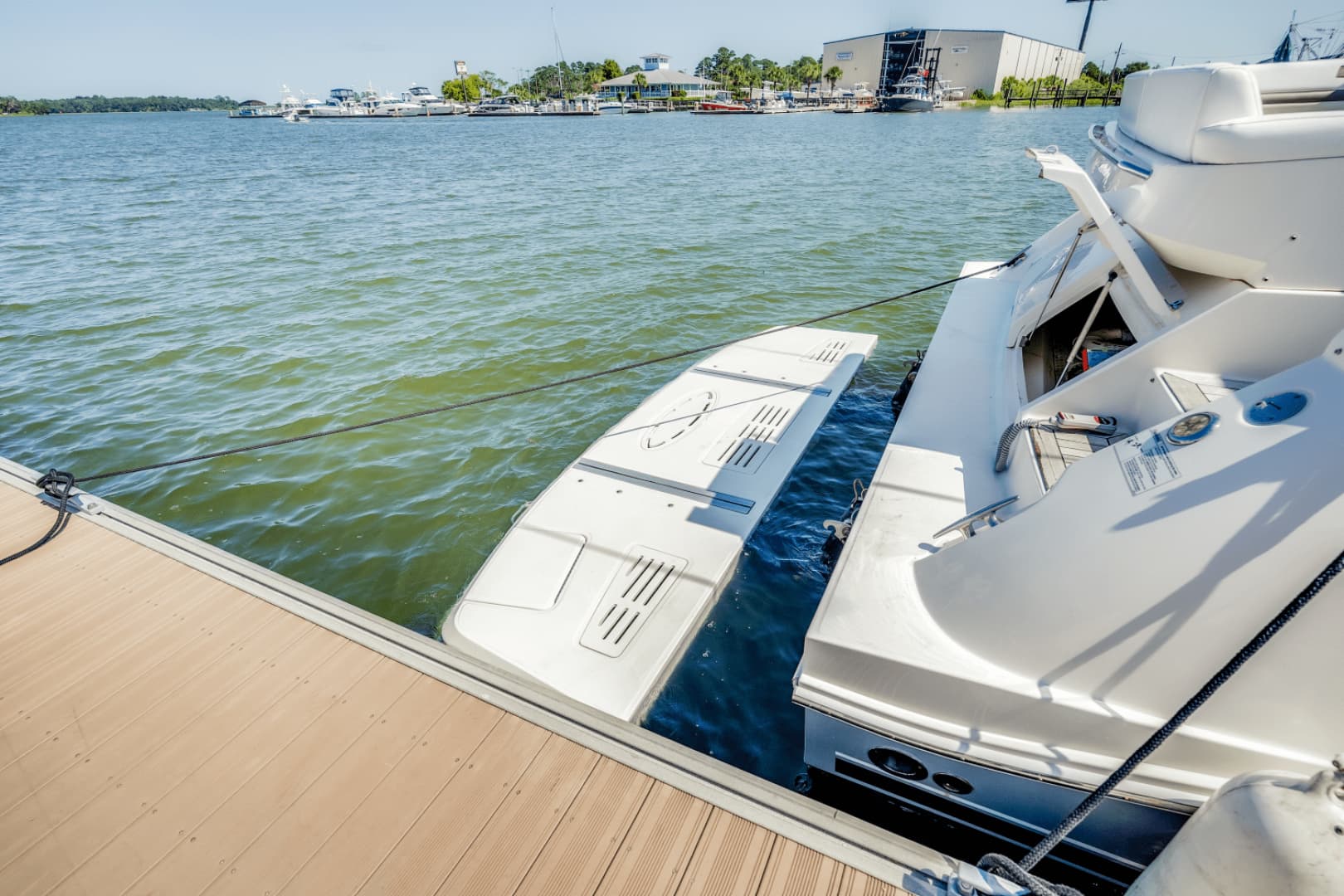 2013 Sea Ray 510 SUNDANCER - Image 82