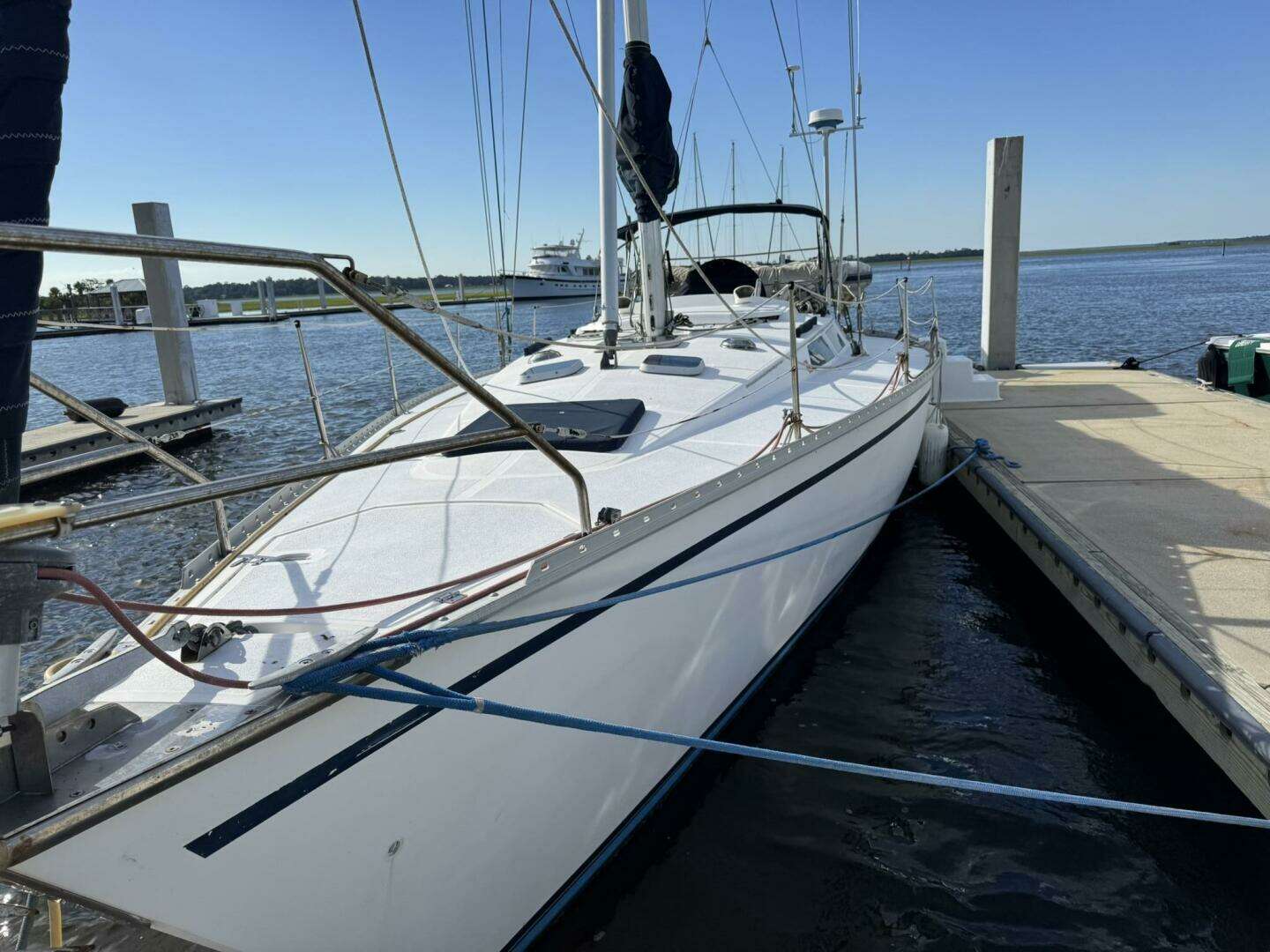 1989 Hunter 40 Hunter Legend - Image 11