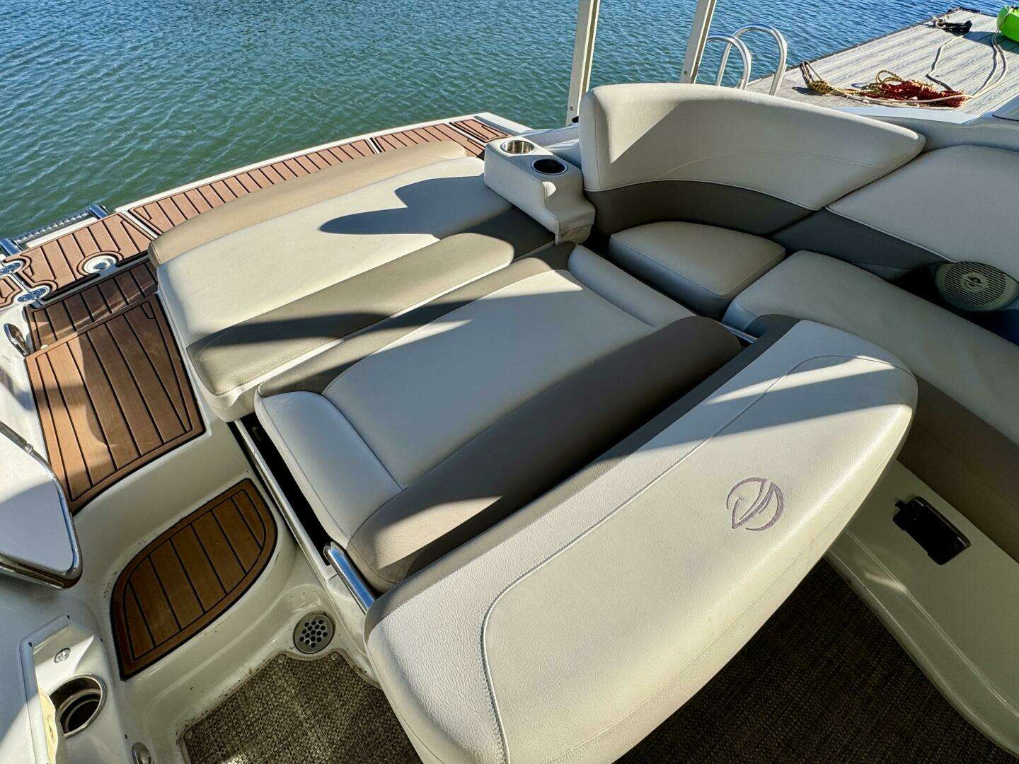 2016 Crownline Eclipse E4 - Image 104