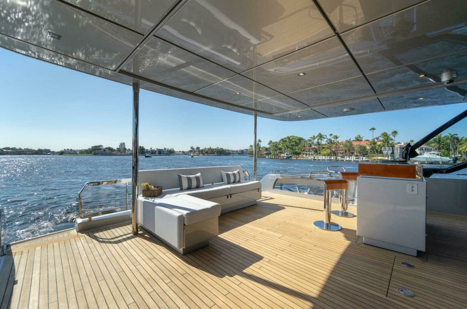 2019 Riva — - Image 2