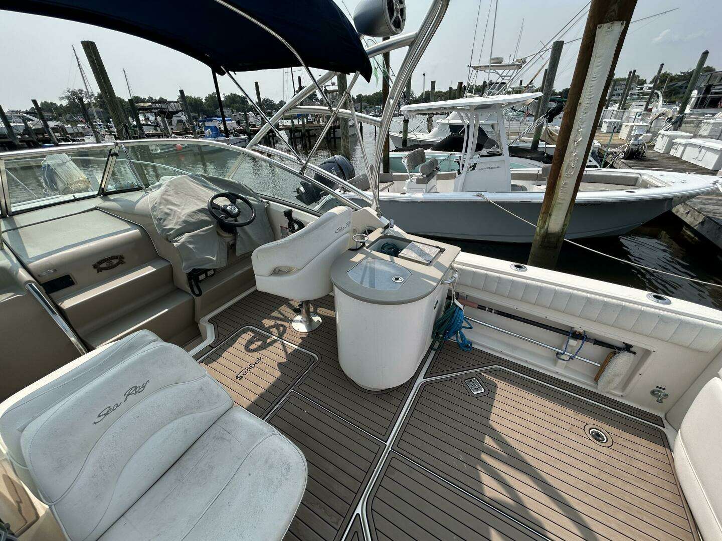 2008 Sea Ray 270 Amberjack - Image 11