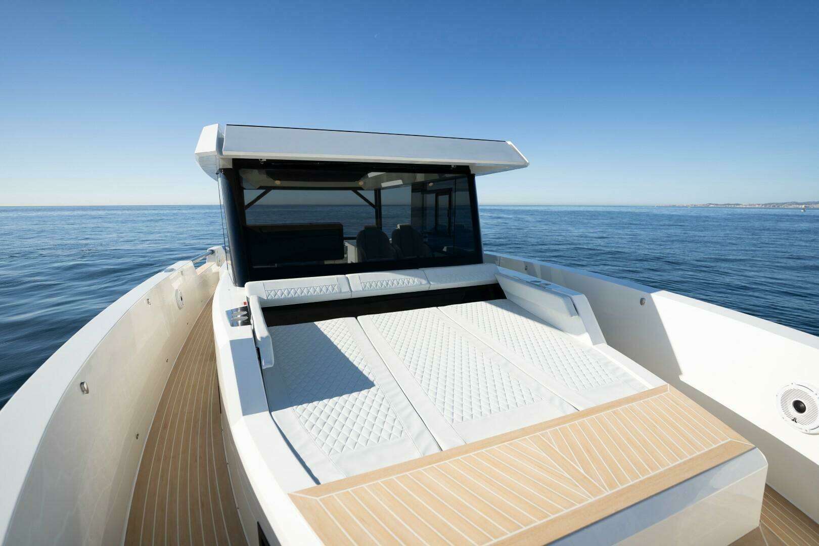 2026 De Antonio Yachts 50 Coupe - Image 13