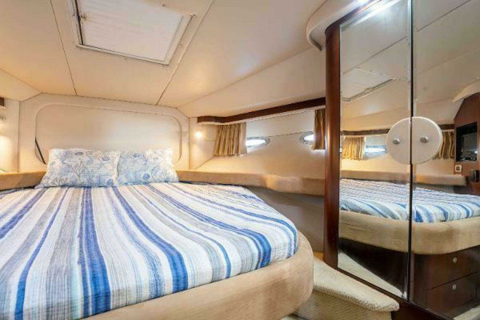 2005 Sea Ray 480 Motor yacht - Image 48