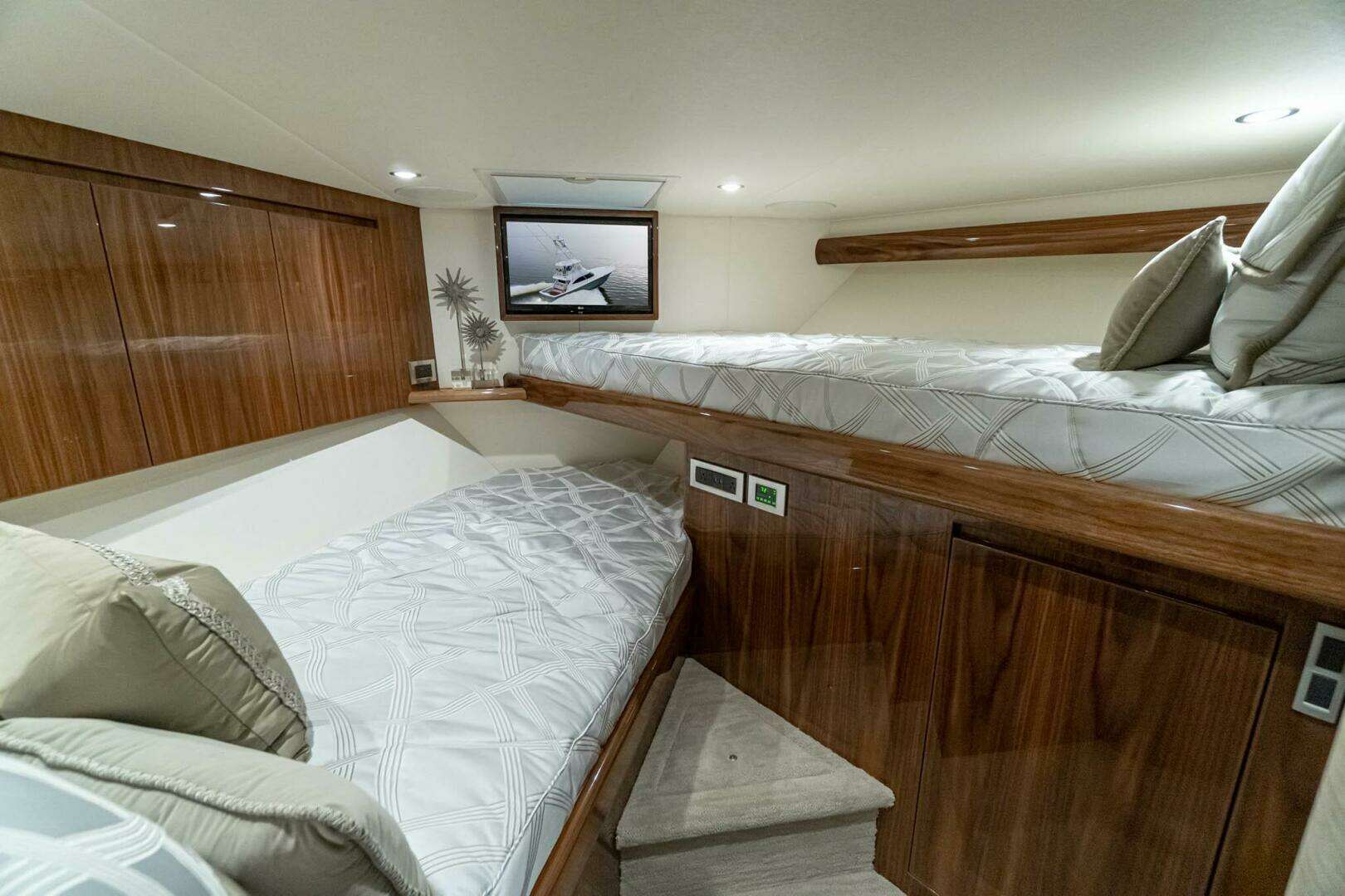 2027 Viking 54 Convertible - Image 23