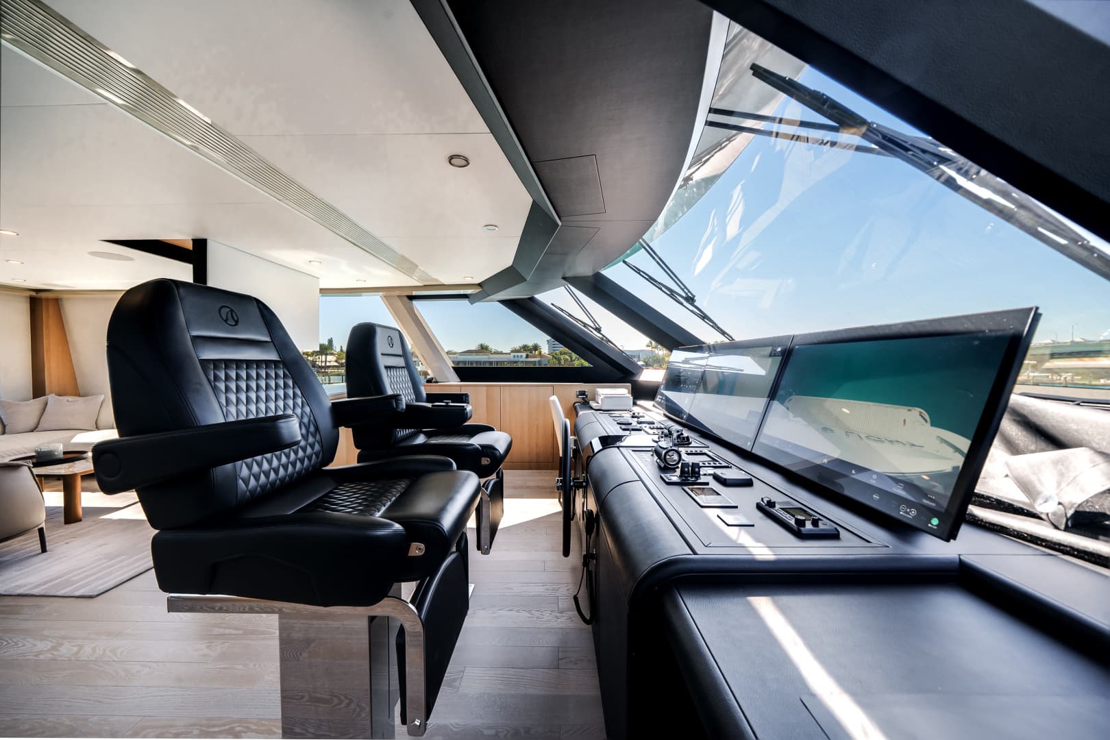 2025 Ocean Alexander 28L - Image 62