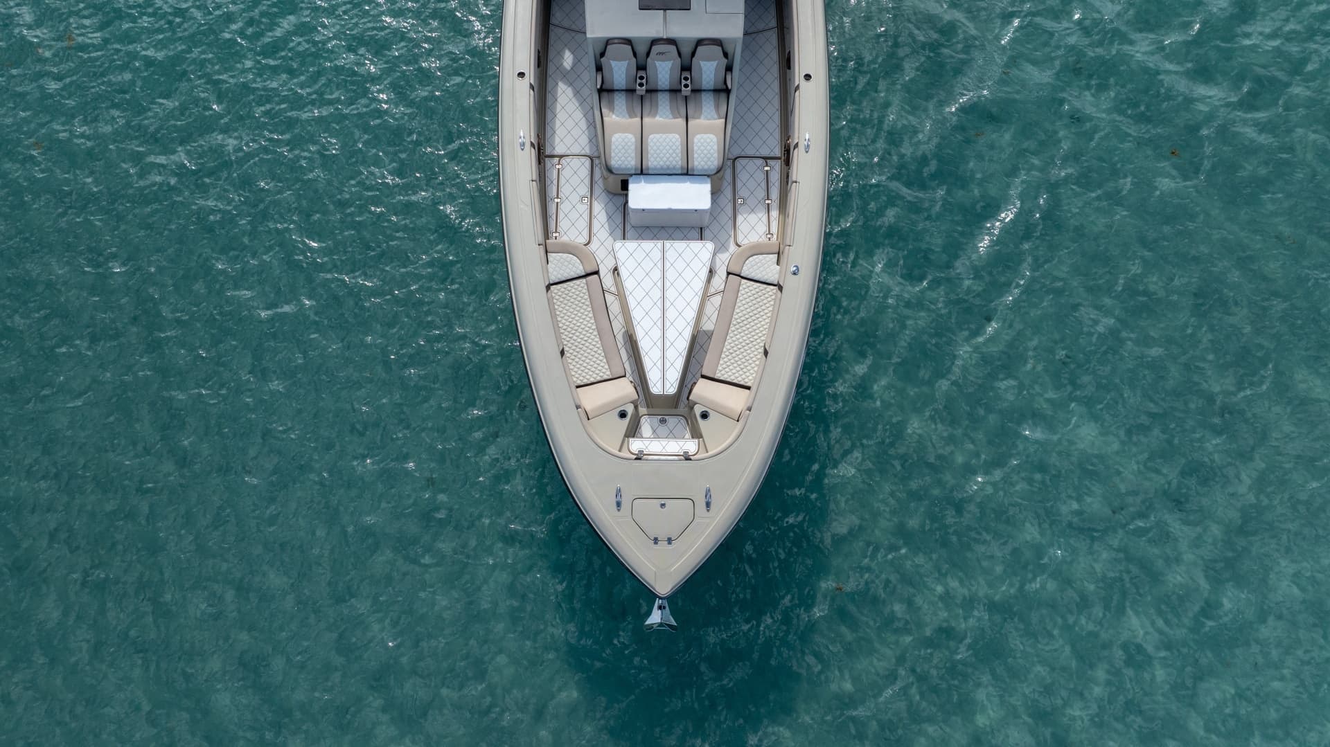 2019 Midnight Express — - Image 7