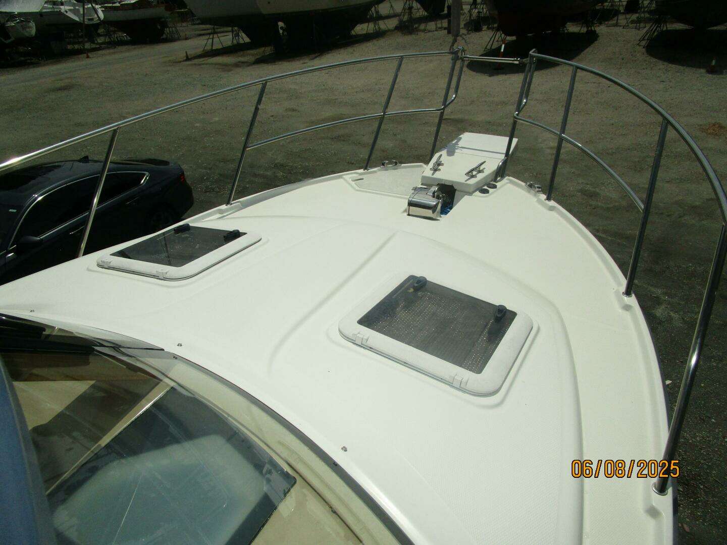 2012 Cutwater C28 - Image 9