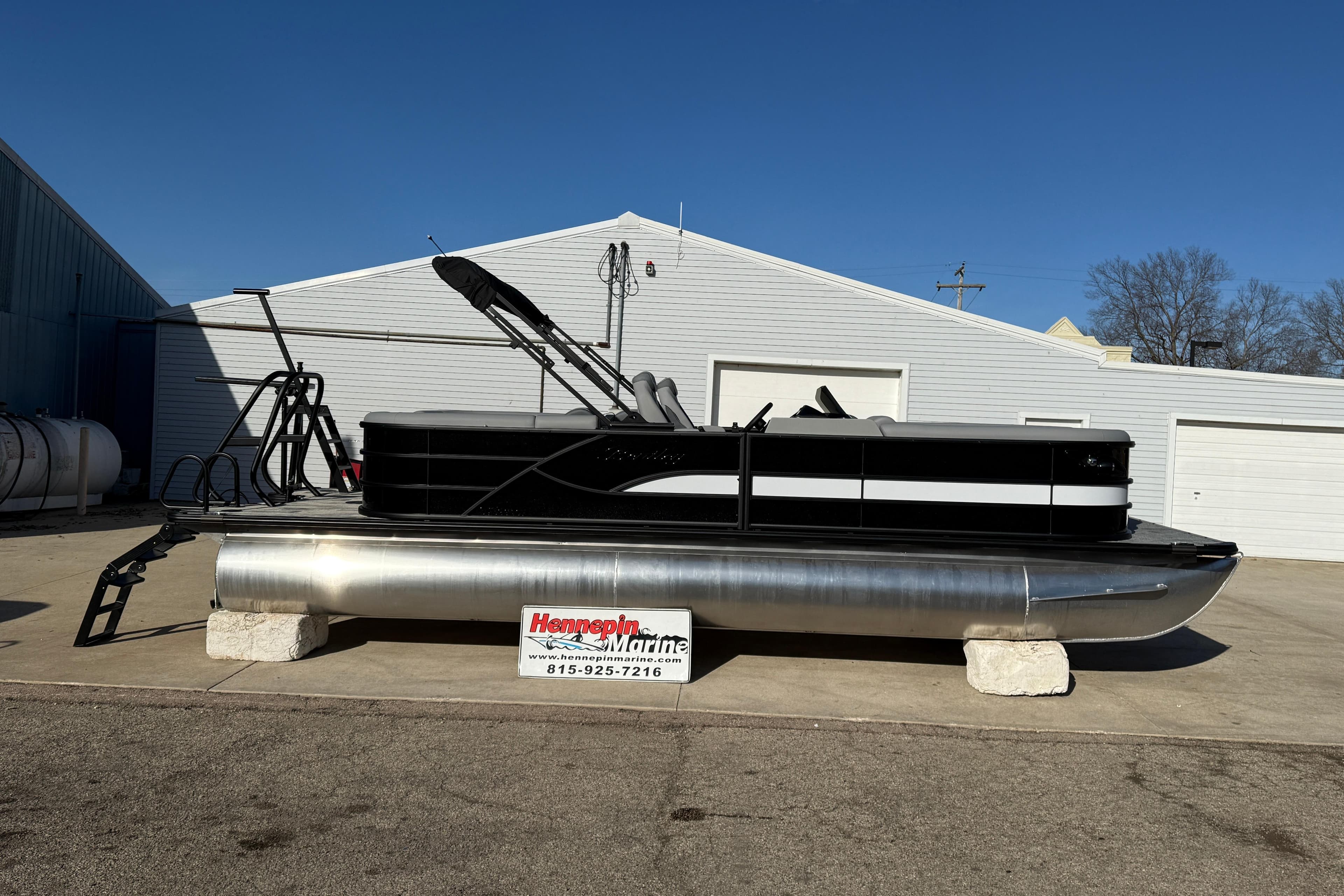 2026 Bentley Pontoons Legacy 243 Navigator