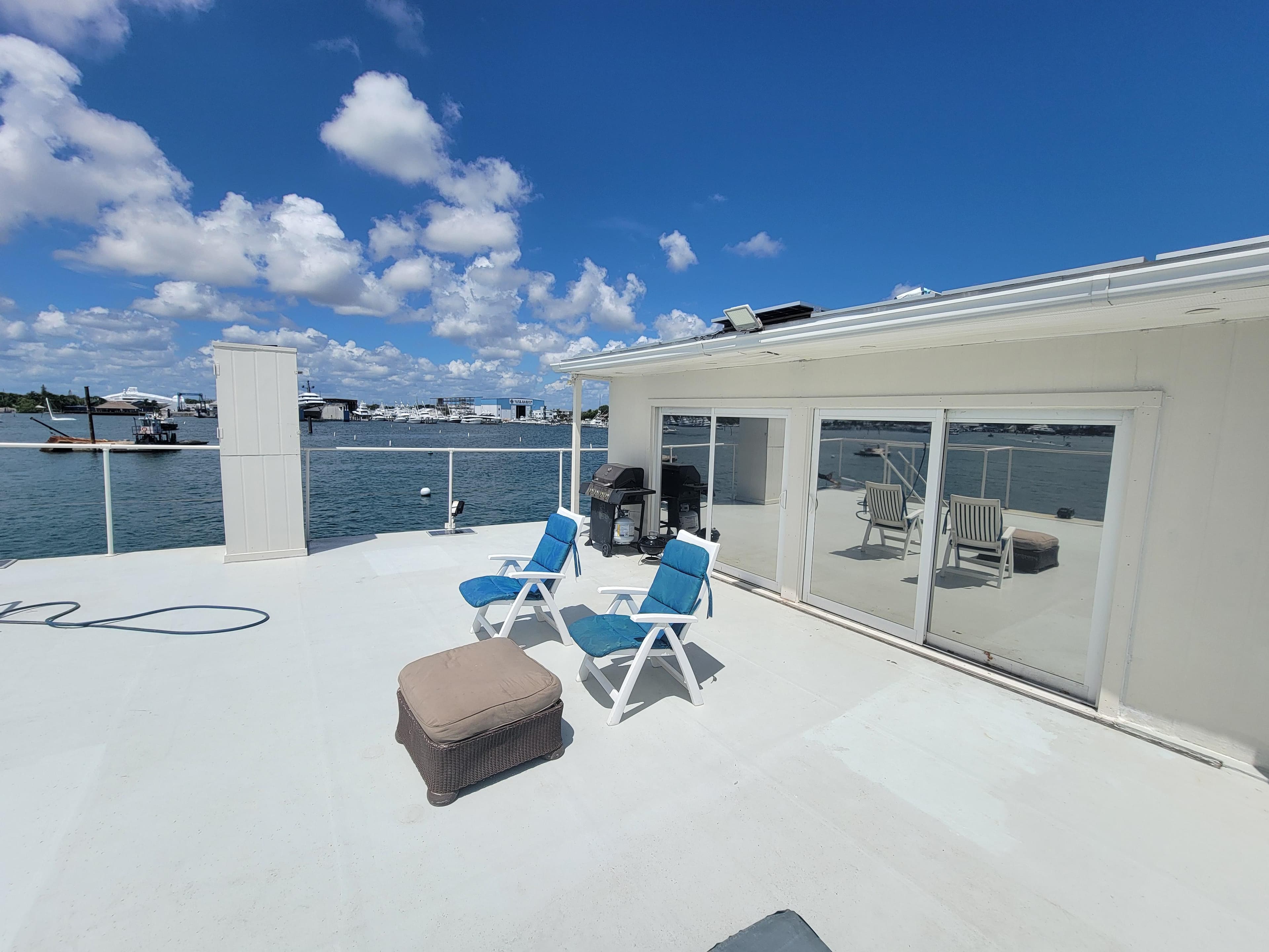 2003 Custom Floating Marina - 66
