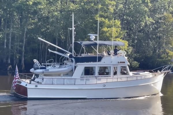 1983 Grand Banks 49 Classic