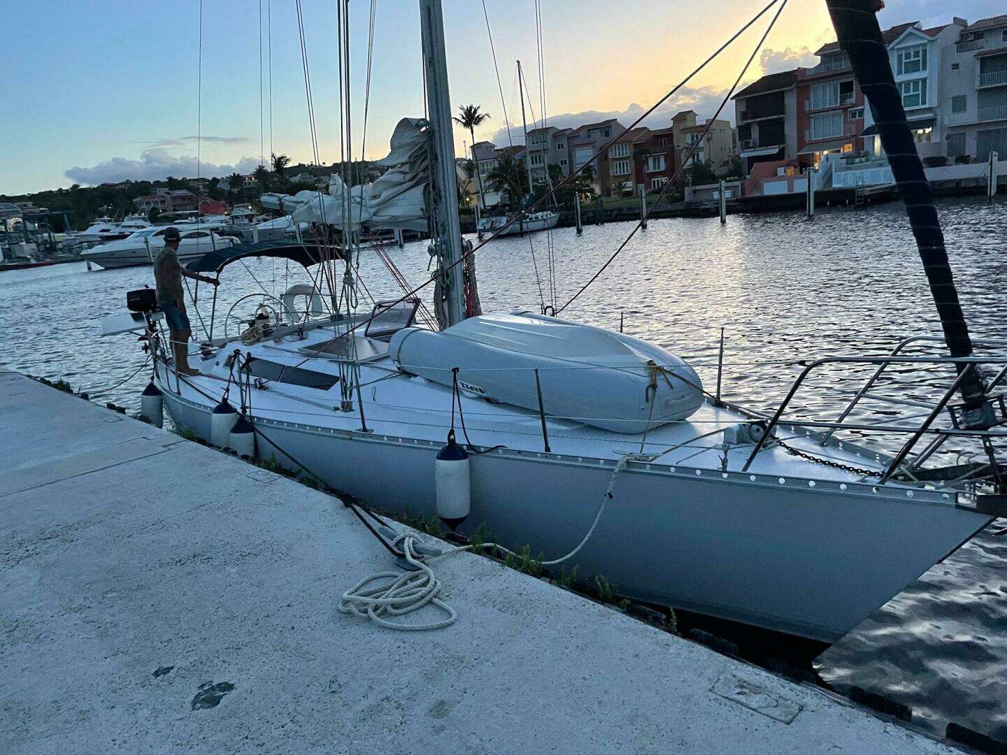 1984 Beneteau First 38.5 - Image 2