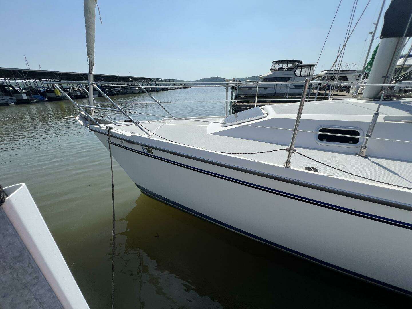 1994 Catalina 320 - Image 2