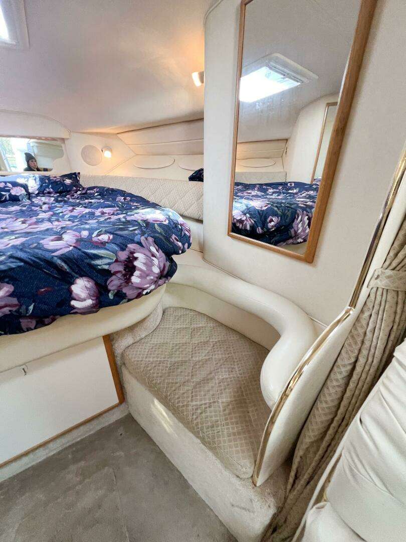 2000 Sea Ray 340 Sundancer - Image 15