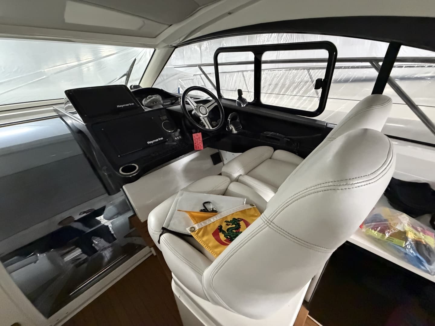 2013 Princess V39 - Image 4