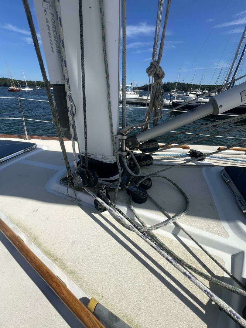 2003 Tartan 4100 - Image 10