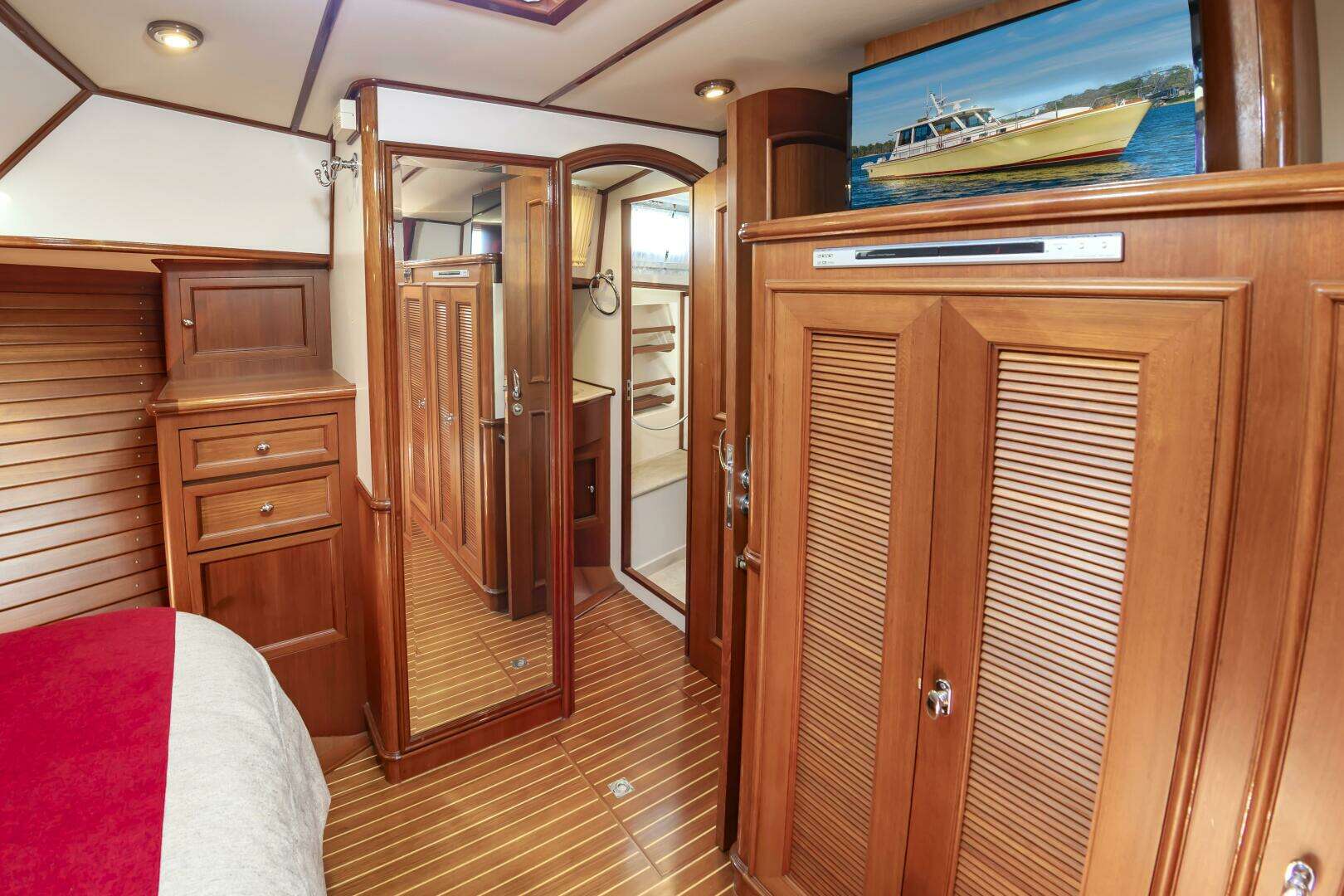 2005 Grand Banks Eastbay 49 Eastbay SX - Image 26