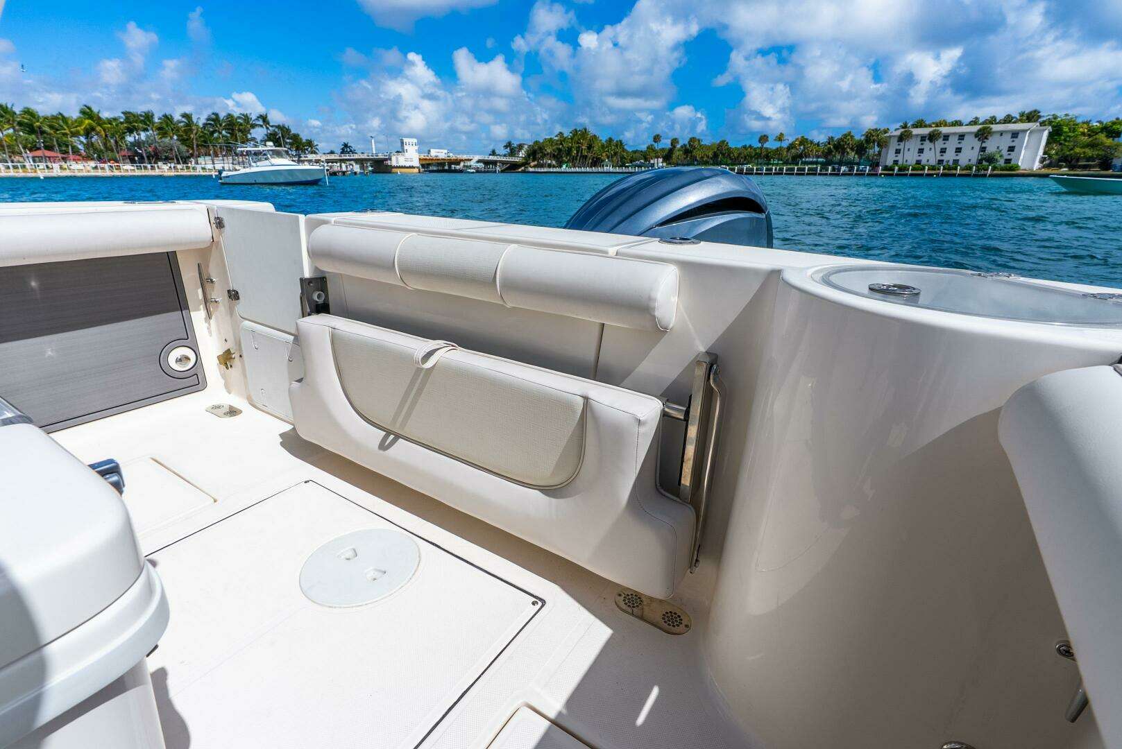 2025 Sea Born SX 239 - Image 27