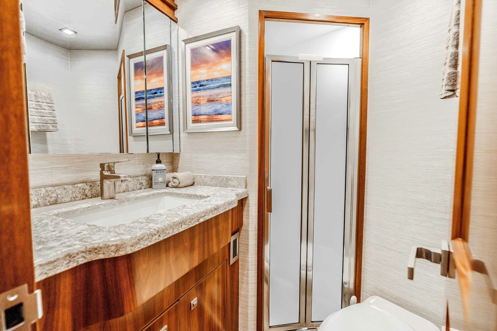 2018 Viking 72 Convertible - Image 20
