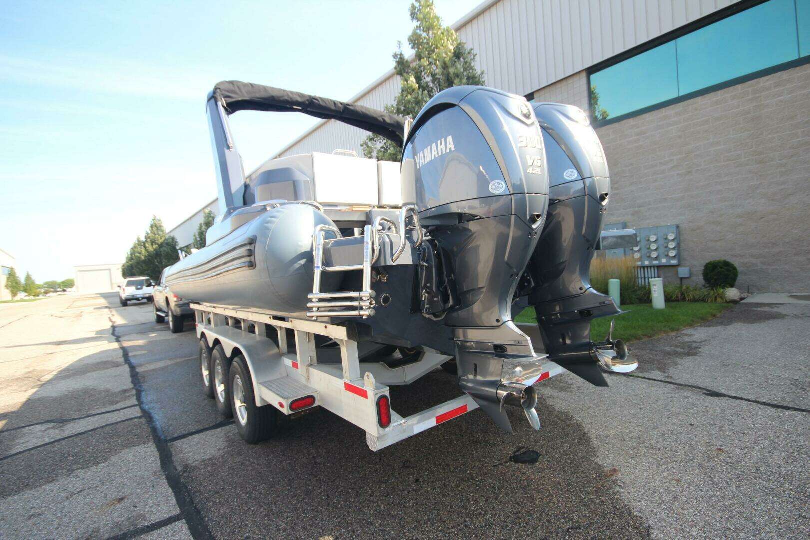 2024 Zodiac Medline 9 NEO - Image 6