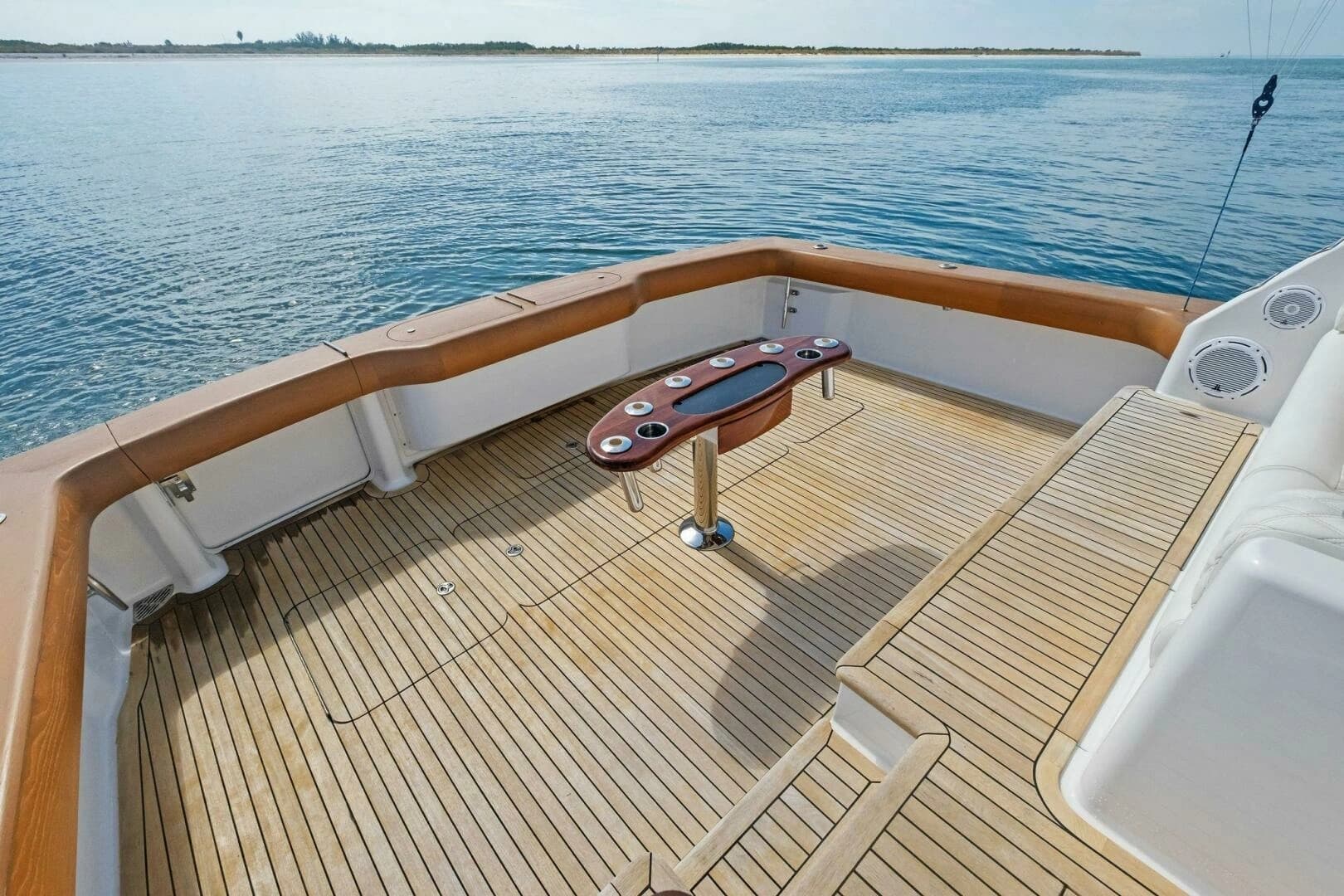 2006 Viking 56 Convertible - Image 33