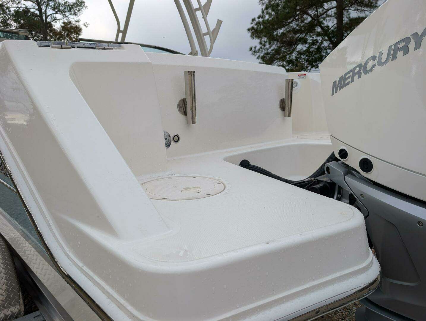 2023 Boston Whaler 240 Vantage - Image 88