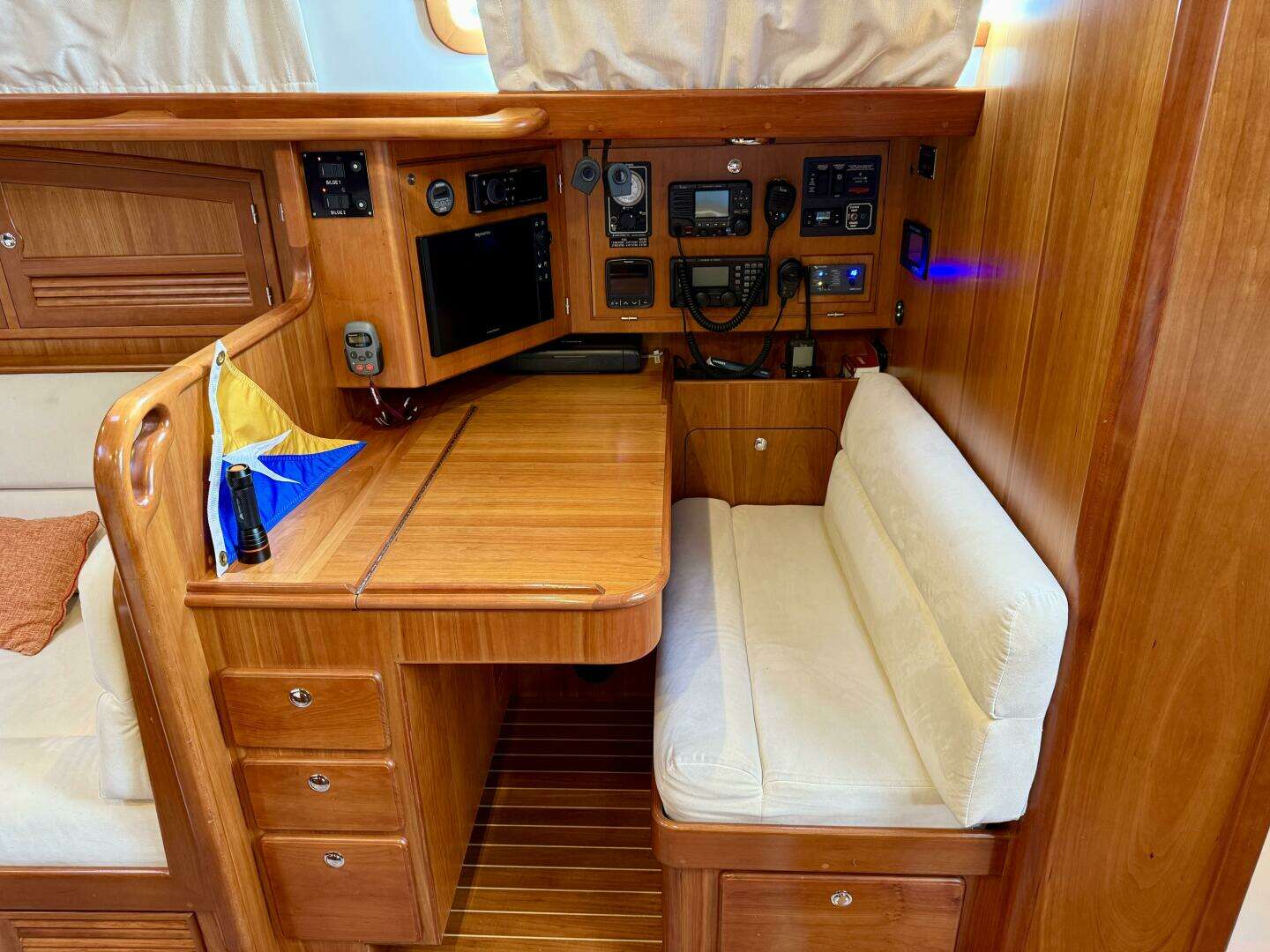 2016 Outbound 46 - Image 13