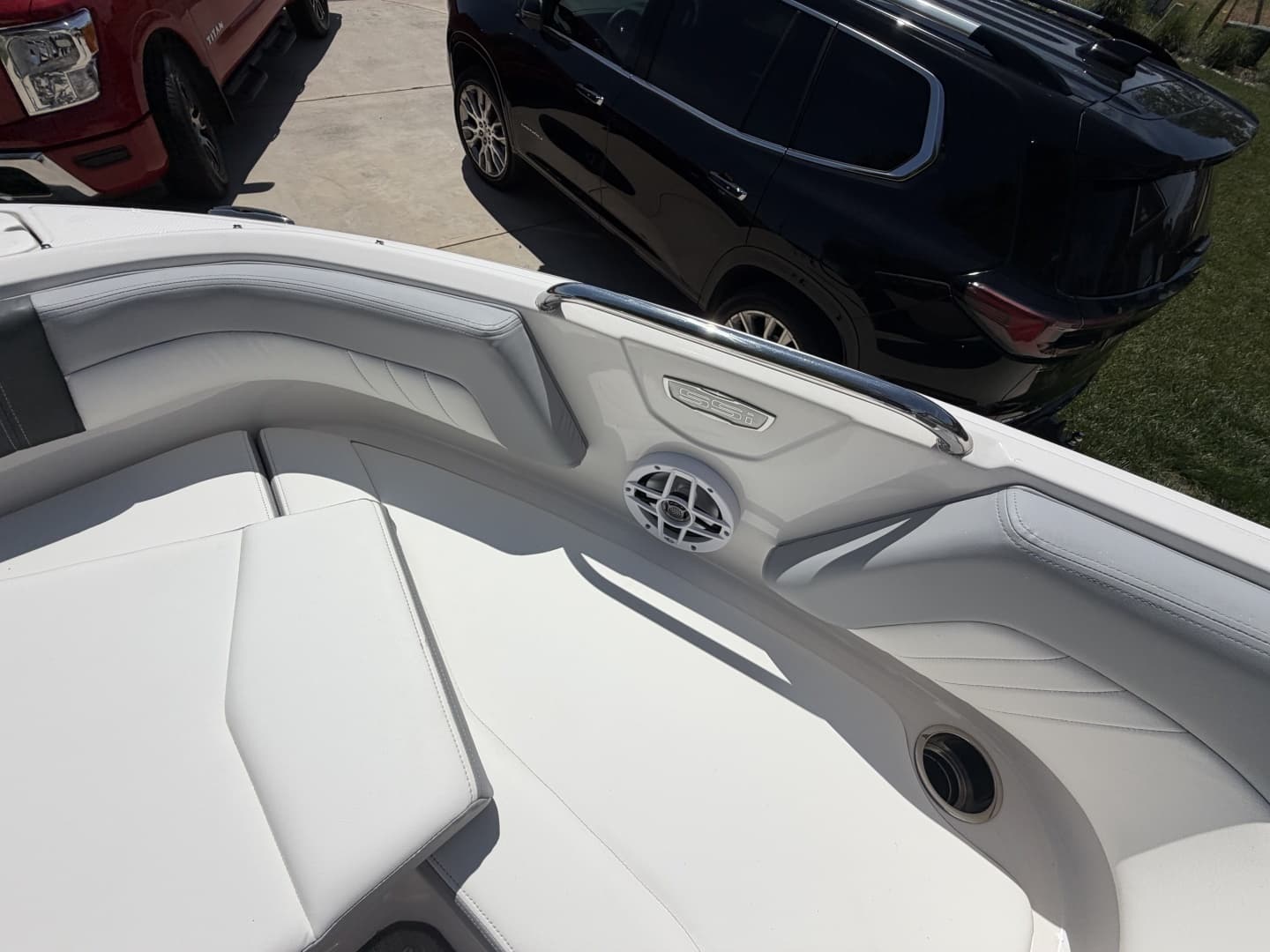 2022 Chaparral 21 SSi - Image 32
