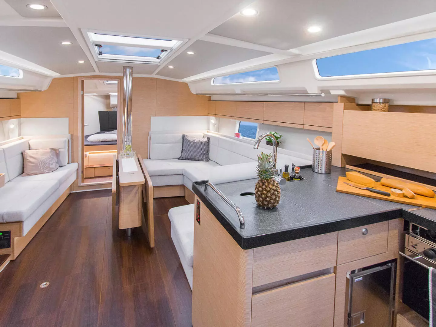 2025 Hanse 418 - Image 26