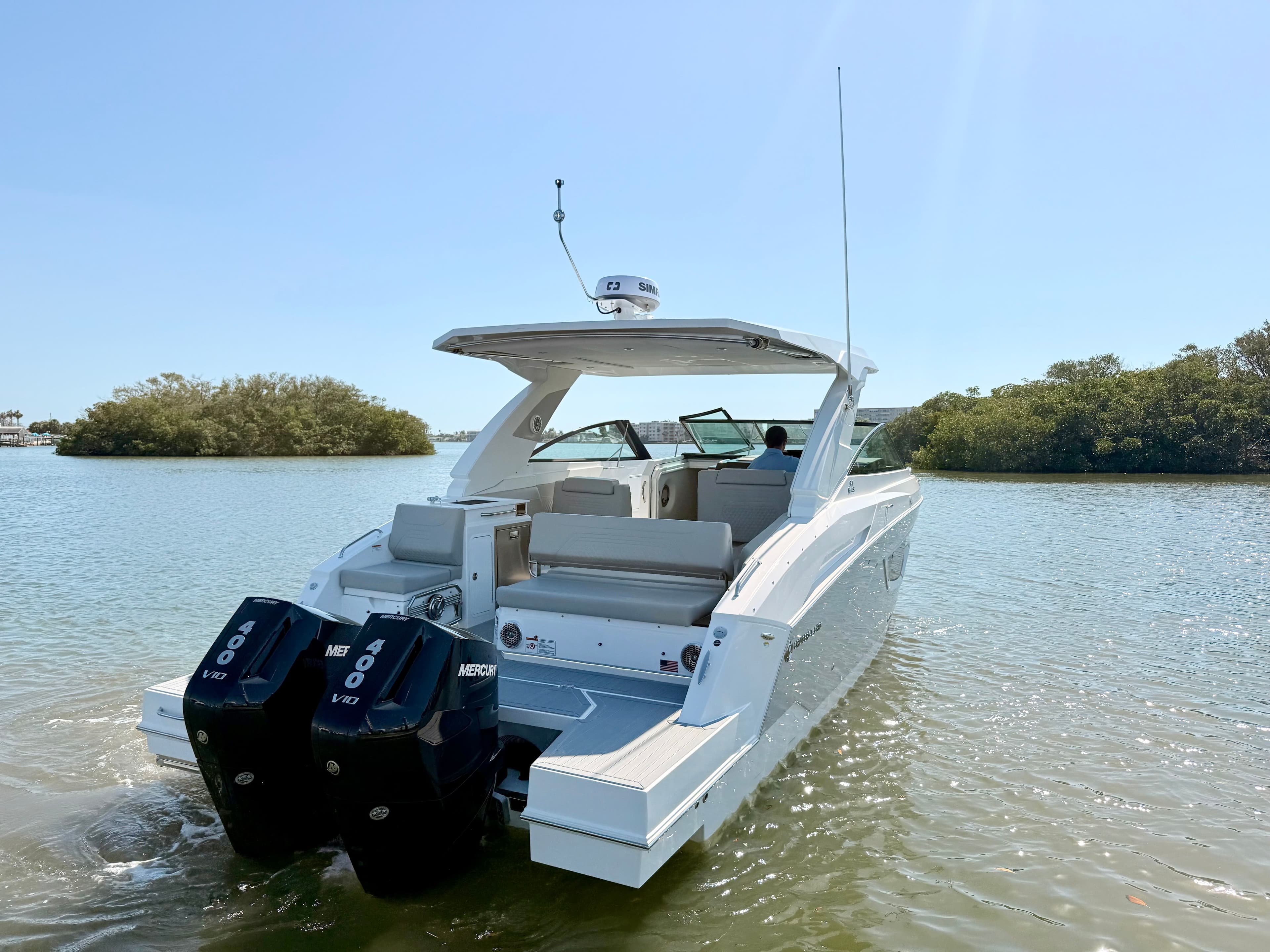 2026 Cruisers Yachts 34 GLS OB - 8