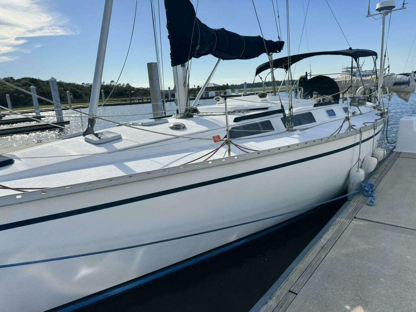 1989 Hunter 40 Hunter Legend - Image 16