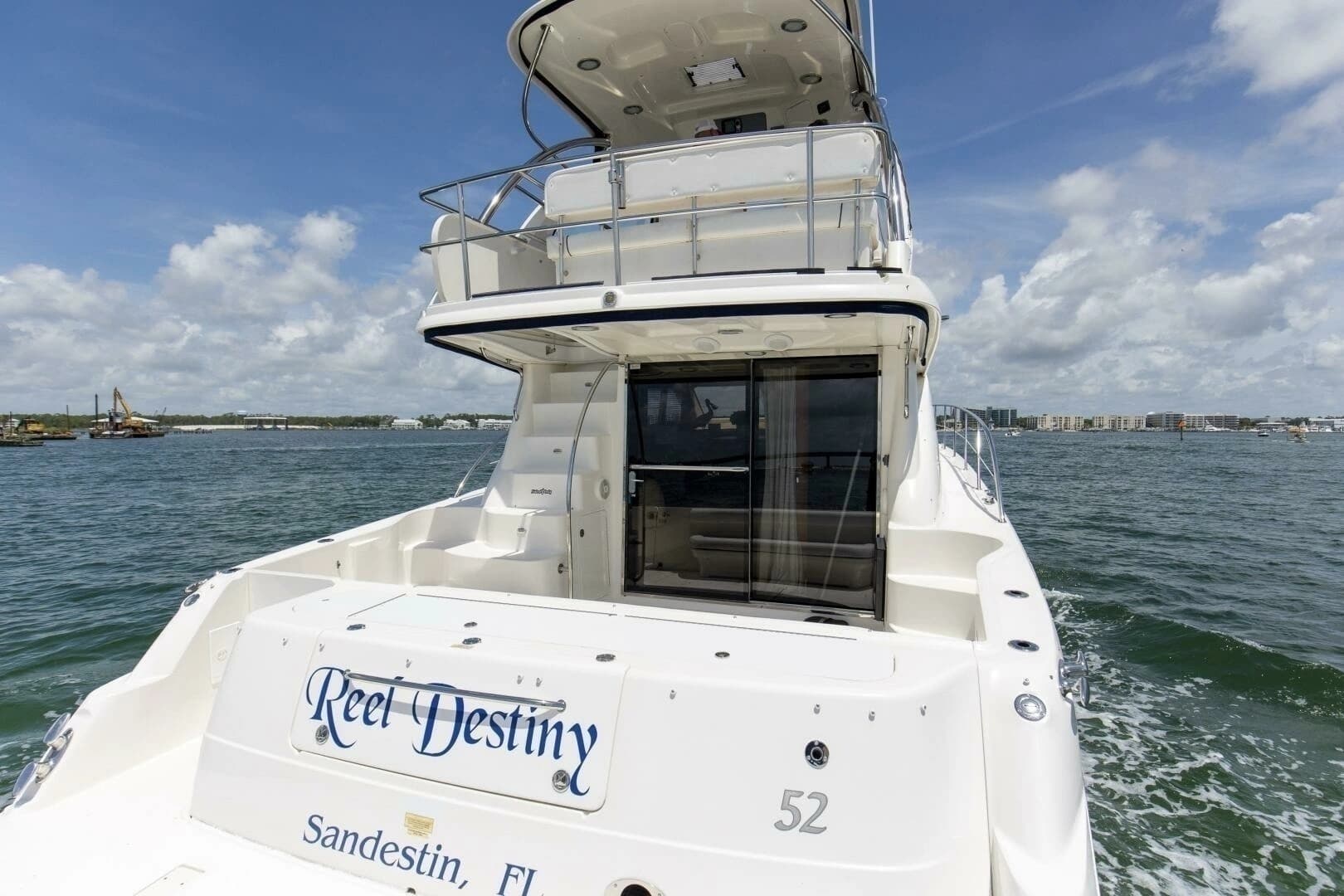 2007 Sea Ray 52 Sedan Bridge - Image 6