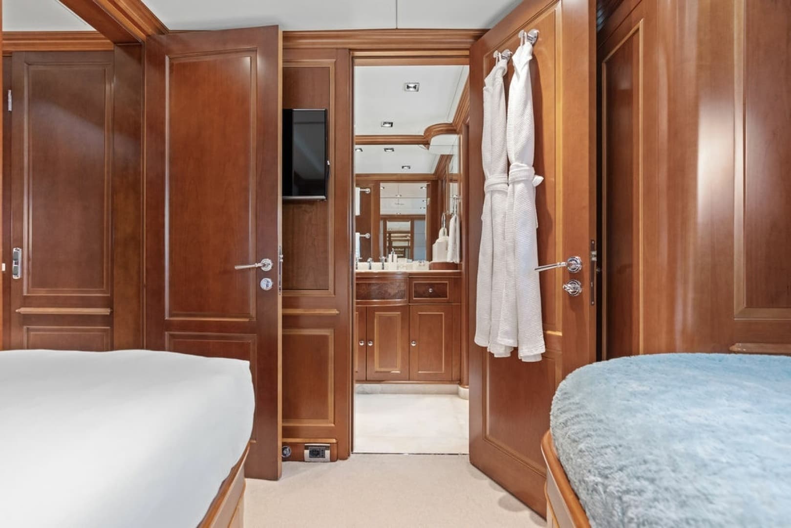 2008 Benetti 121 Classic - Image 62