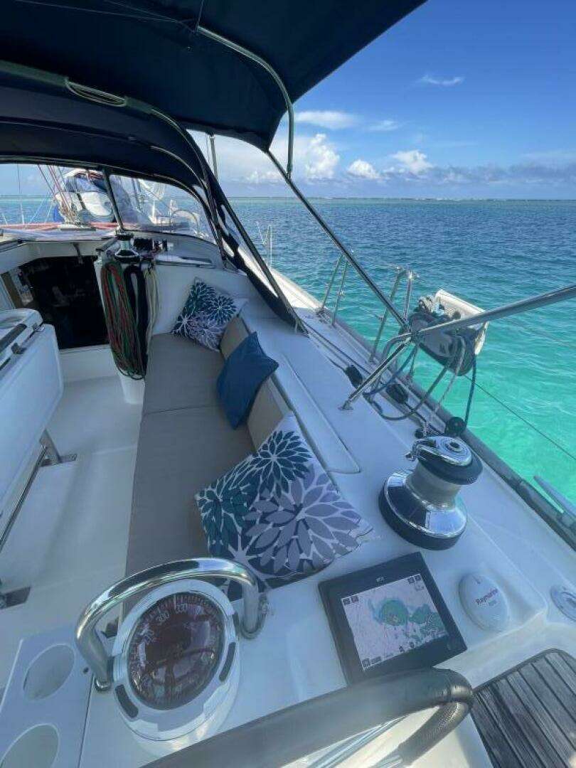 2005 Beneteau Oceanis 473 - Image 8
