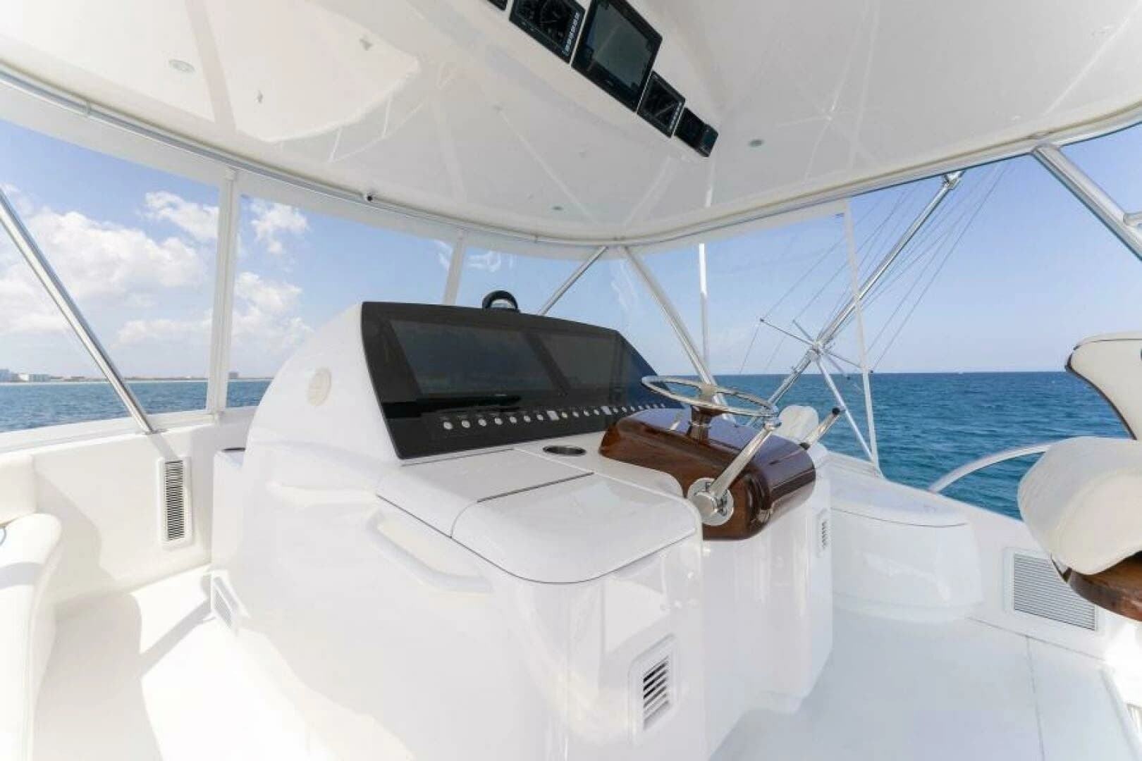 2021 Viking 54 Convertible - Image 45