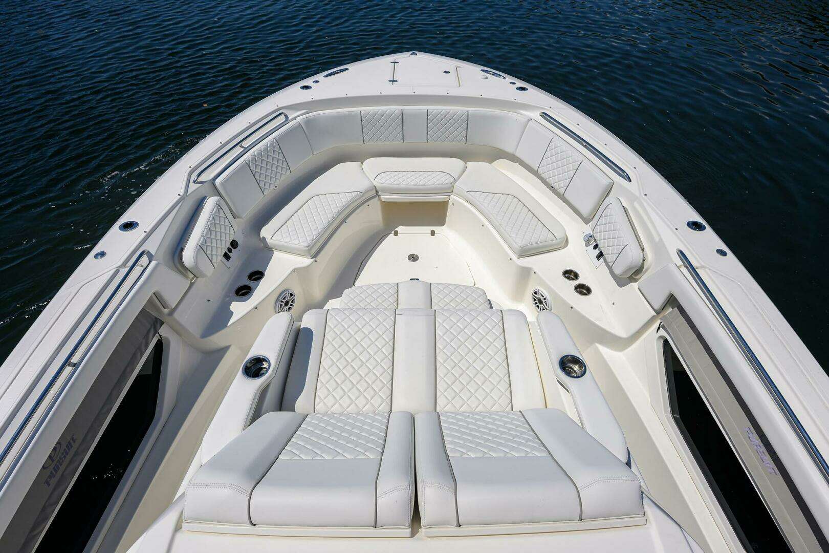 2021 Pursuit S 378 Sport - Image 14