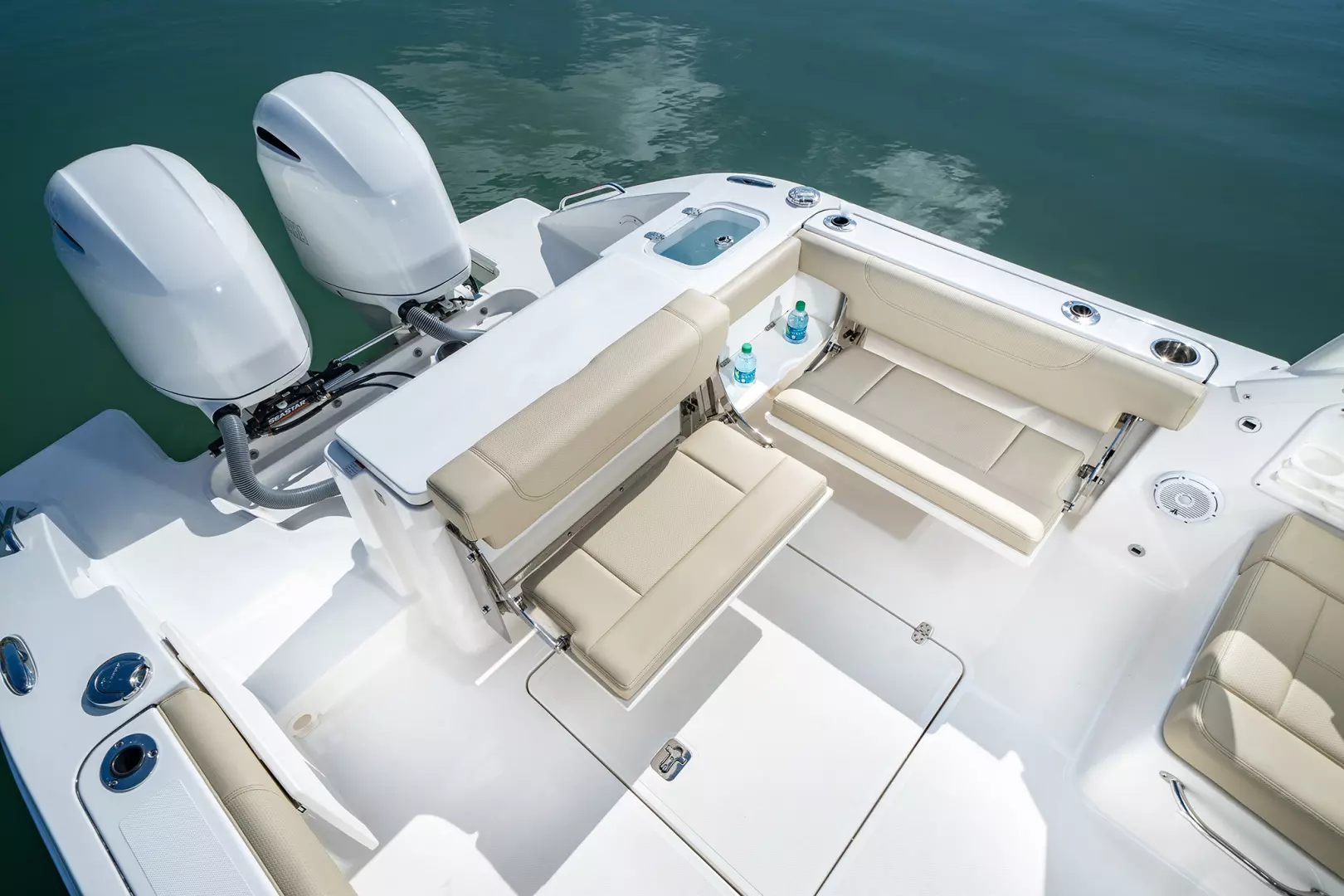 2021 Pursuit DC 266 Dual Console - Image 25