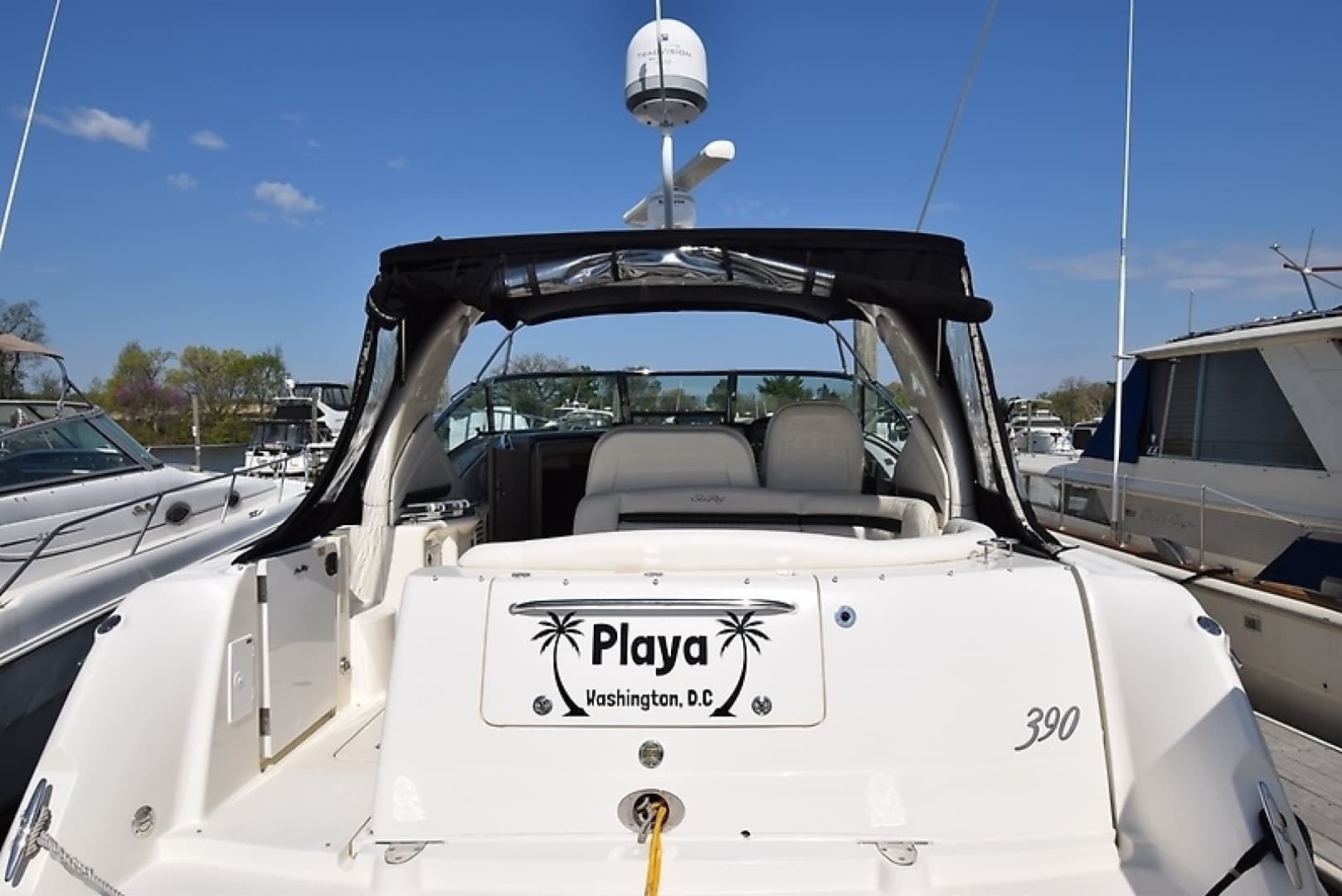 2004 Sea Ray 390 Sundancer - Image 9