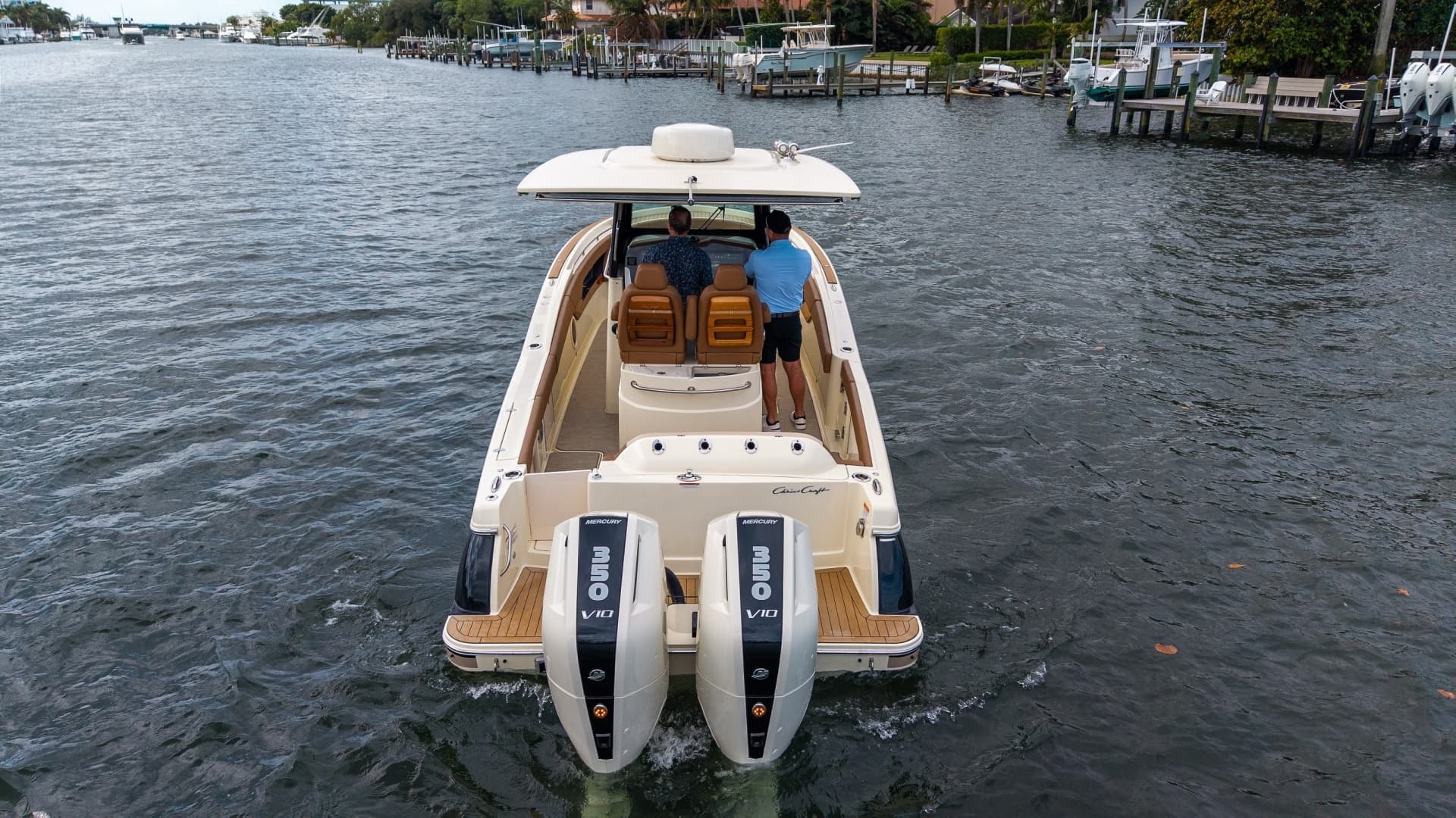 2026 Chris-Craft 31 Catalina - Image 41