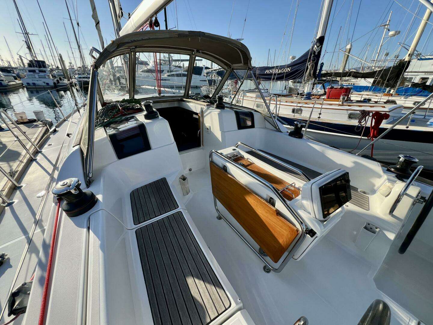 2013 Jeanneau 379 - Image 36