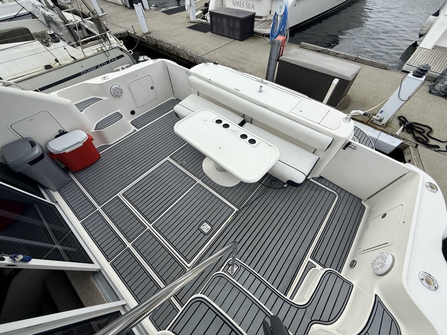 2003 Sea Ray 450 Express Bridge - Image 8